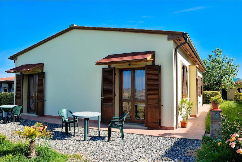 Agriturismo Il Canterino Guardistallo Exteriör bild