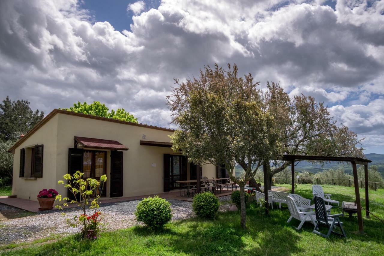 Agriturismo Il Canterino Guardistallo Exteriör bild